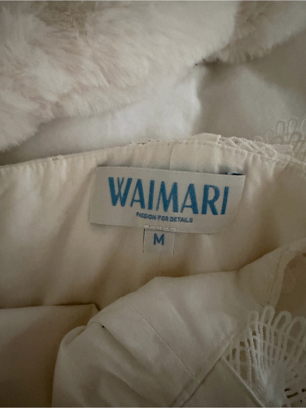 WAIMARI super flattering White Eyelet Lace Maxi Dress - Picture 3 of 3
